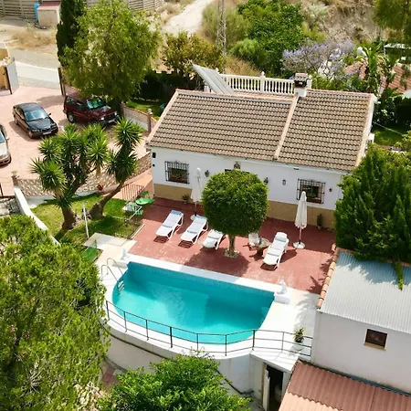 Escapada Rural Con Encanto Y Piscina En Holiday home Cartama